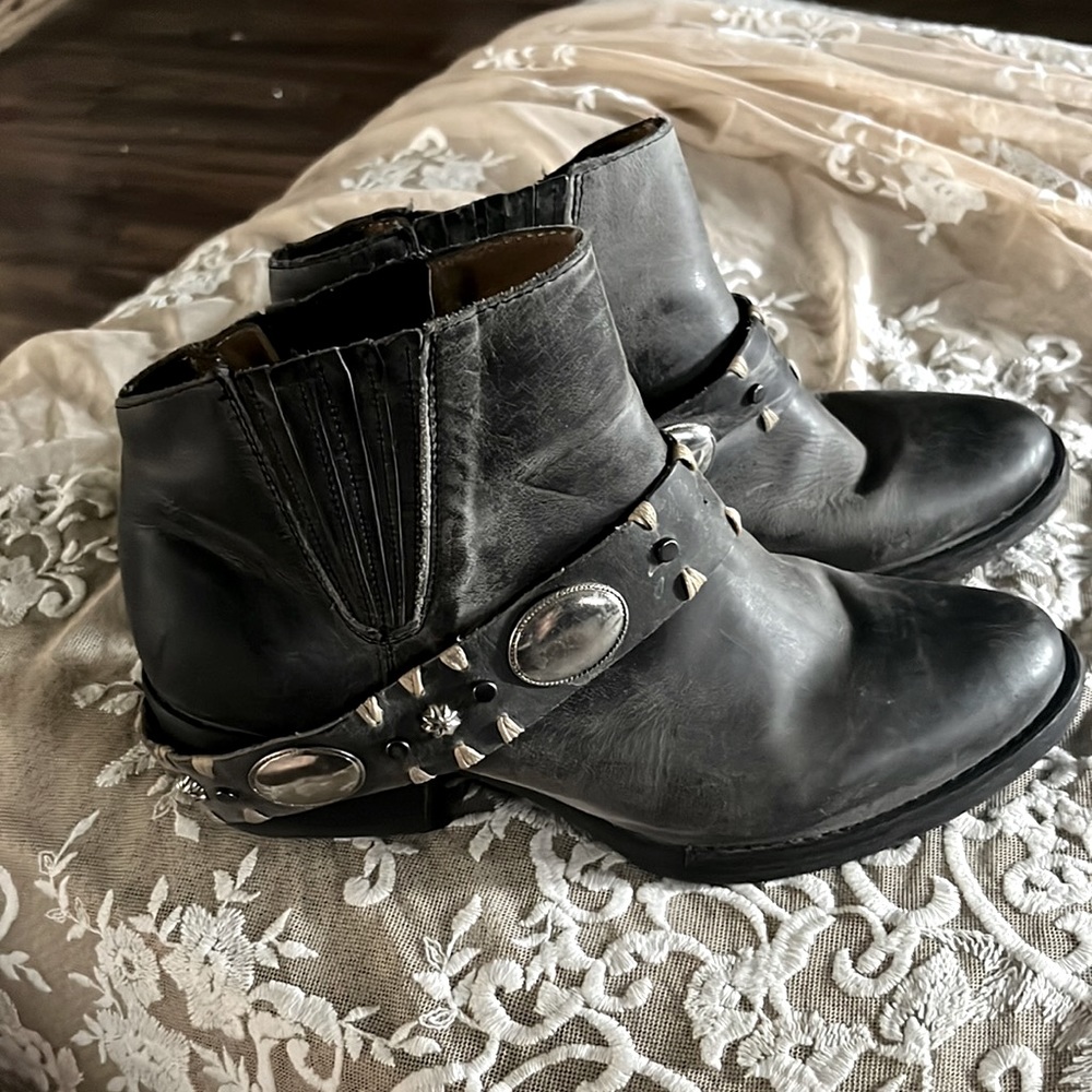 Circle G Women's Harness Western Booties
